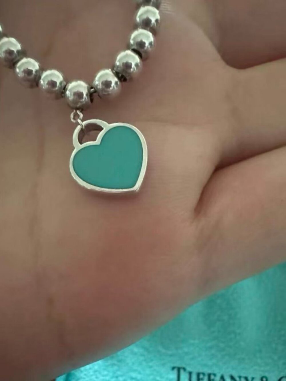 Tiffany & Co. Blue Heart Bead Bracelet - Picture 5 of 6